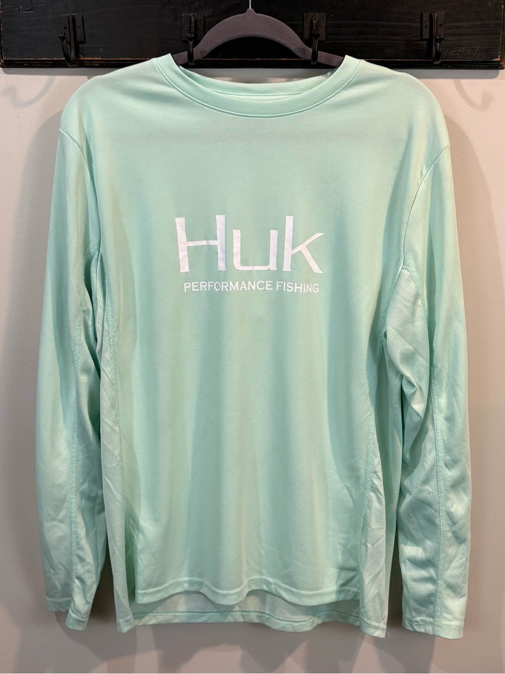 Huk Performance Fishing Mint Green Long Sleeve Top Size Medium